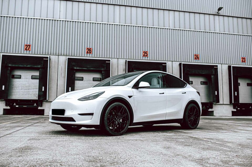 ModelY Brenta NeroS 1